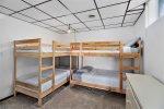Back bunk room with 2 twin bunk beds
